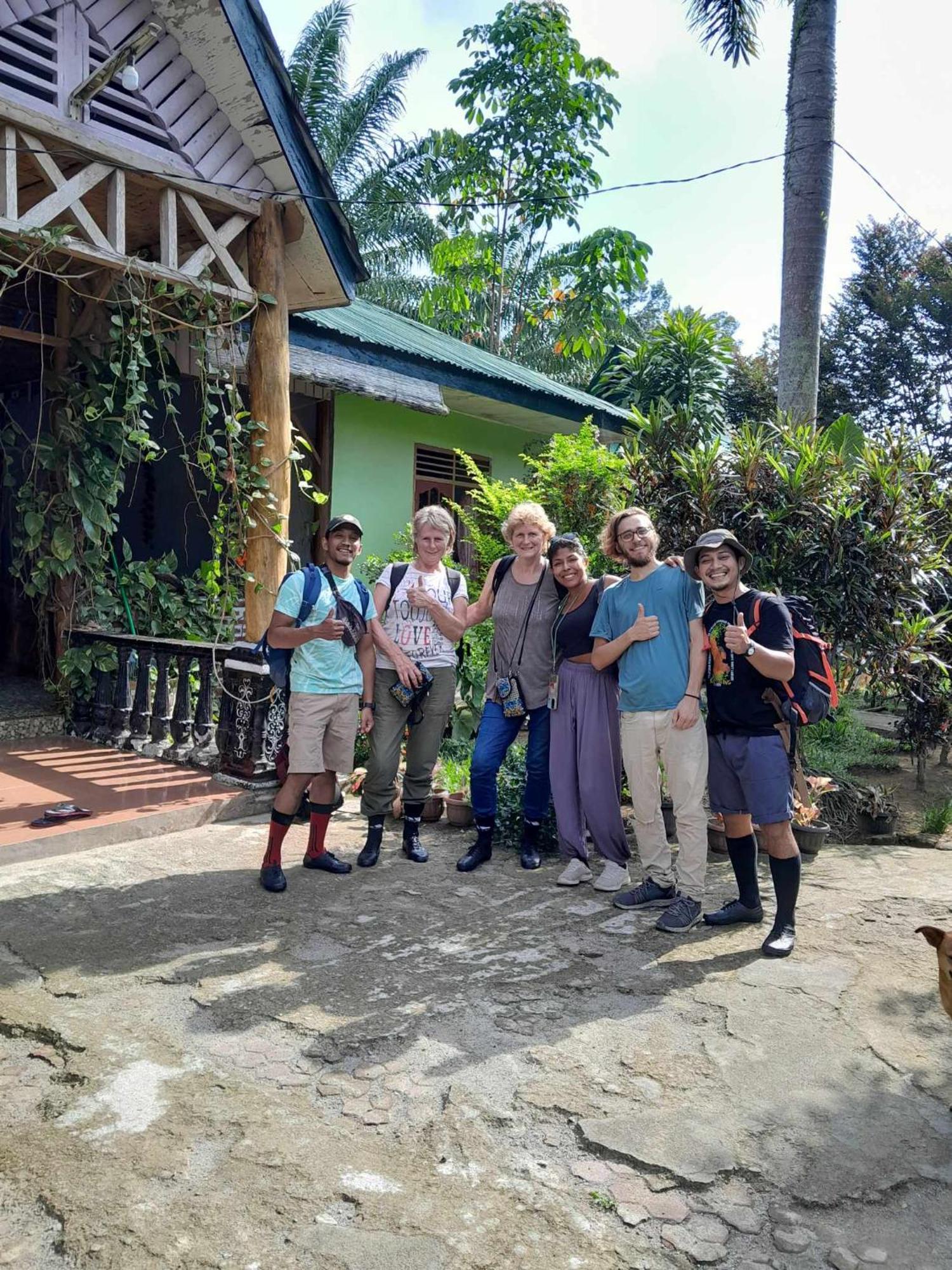 Wisma Batu Mandi Bukit Lawang Eksteriør bilde